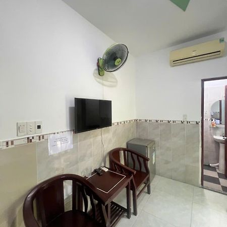 胡志明市Khach San Doan Gia公寓式酒店 外观 照片